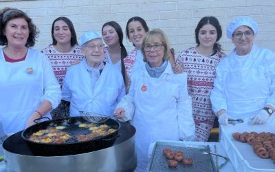 Una «Buñolada Solidaria» llena de magia navideña y compromiso social en Los Naranjos